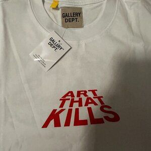 Gallery Dept “Art That Kills” Tee Size Large